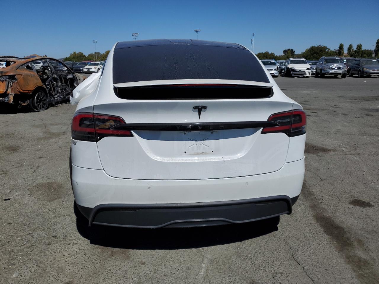 7SAXCBE59NF328695 2022 Tesla Model X