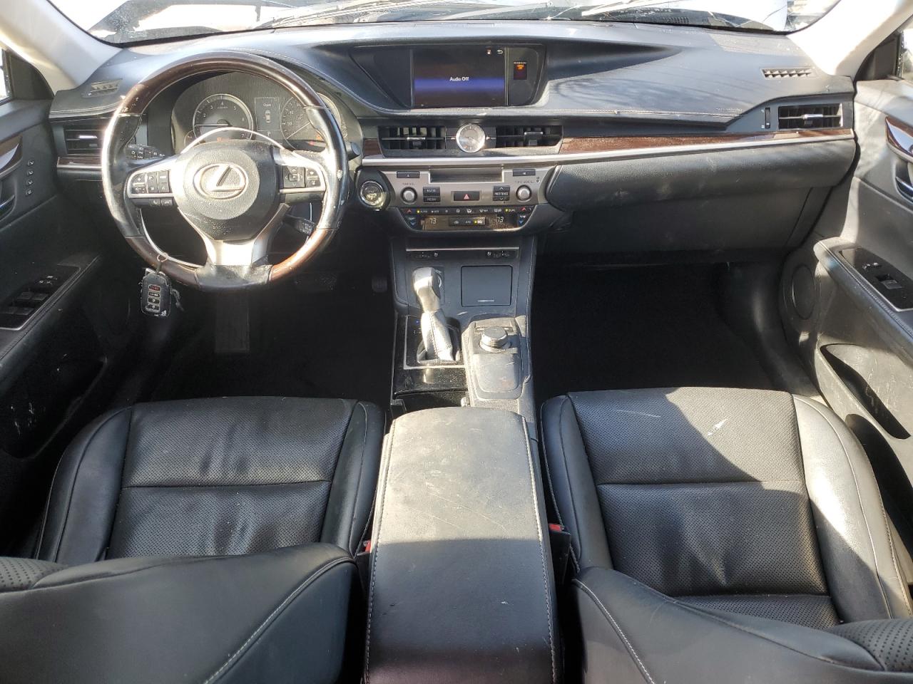 2016 Lexus ES - Image 8