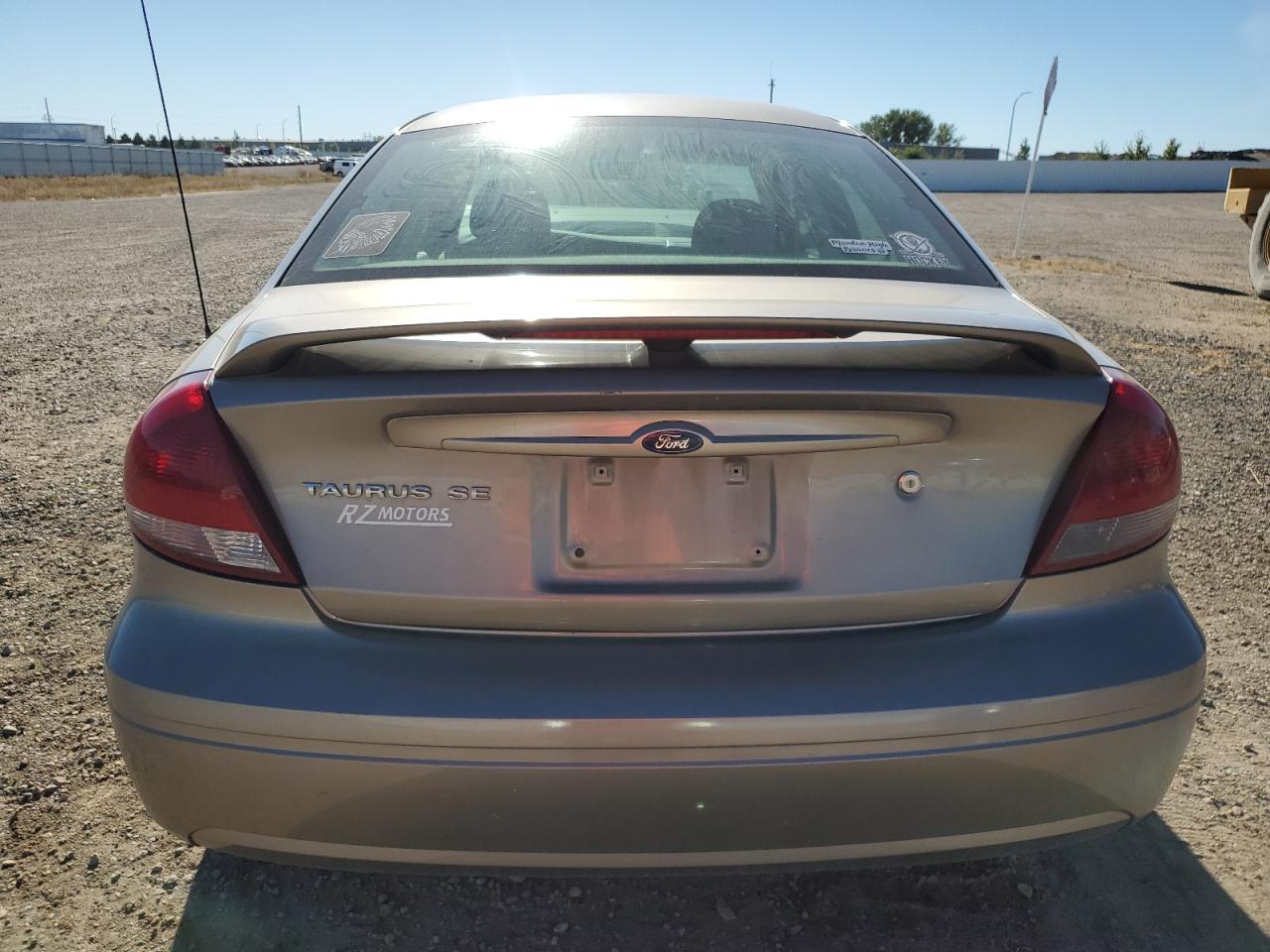 2005 Ford Taurus Se VIN: 1FAFP532X5A197301 Lot: 73173314