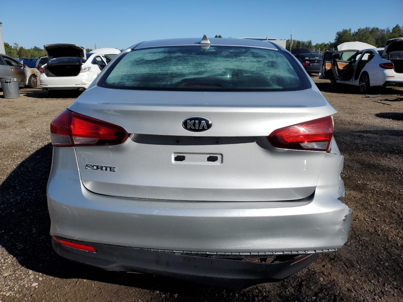 2018 Kia Forte Lx VIN: 3KPFL4A75JE206198 Lot: 70697264