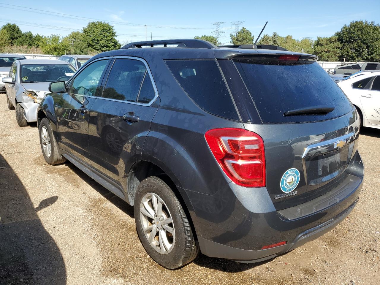 2GNALCEK7H1557373 2017 CHEVROLET EQUINOX - Image 2