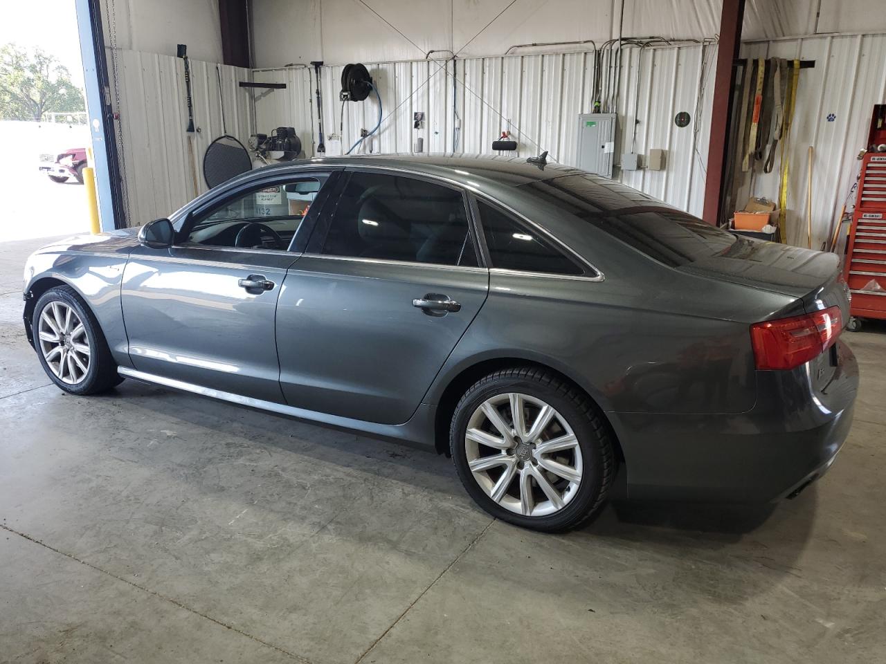 WAUFGAFCXFN016048 2015 AUDI A6 - Image 2