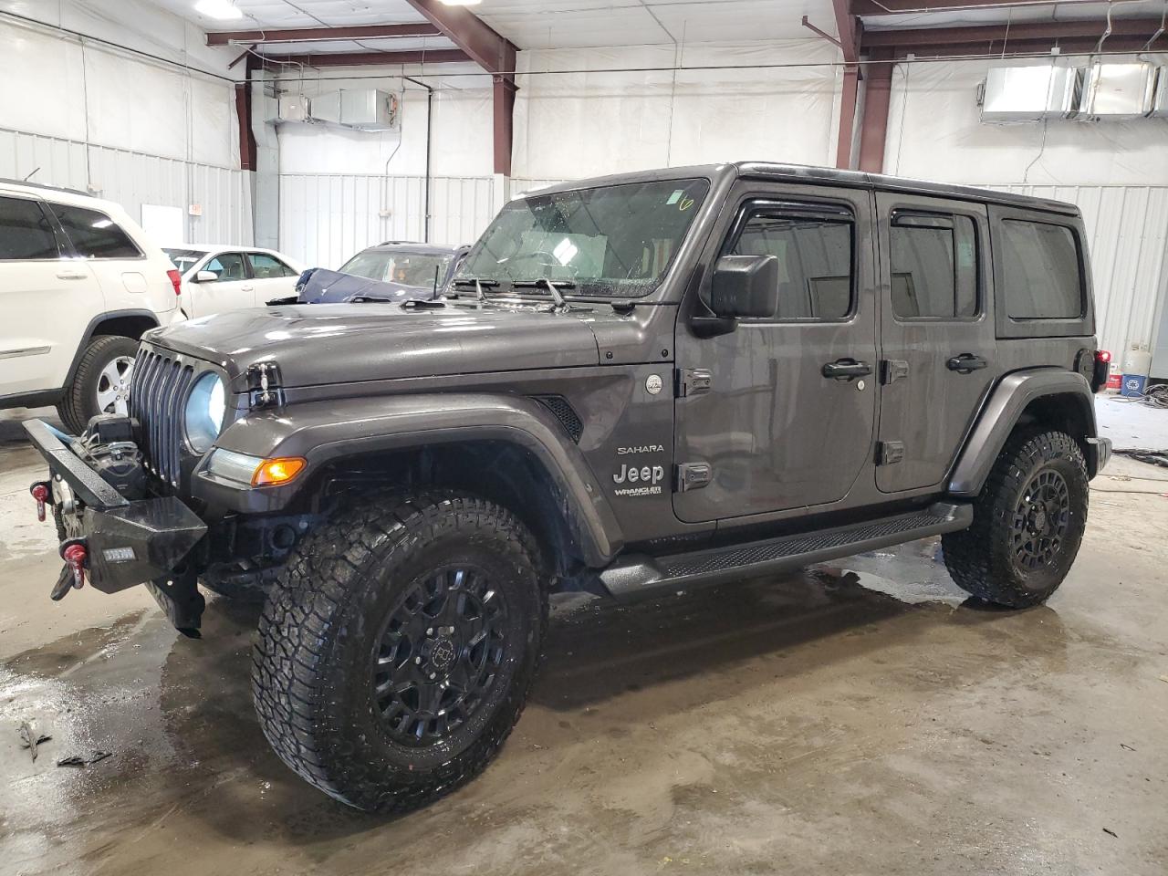 1C4HJXEG4JW108232 2018 JEEP WRANGLER - Image 1