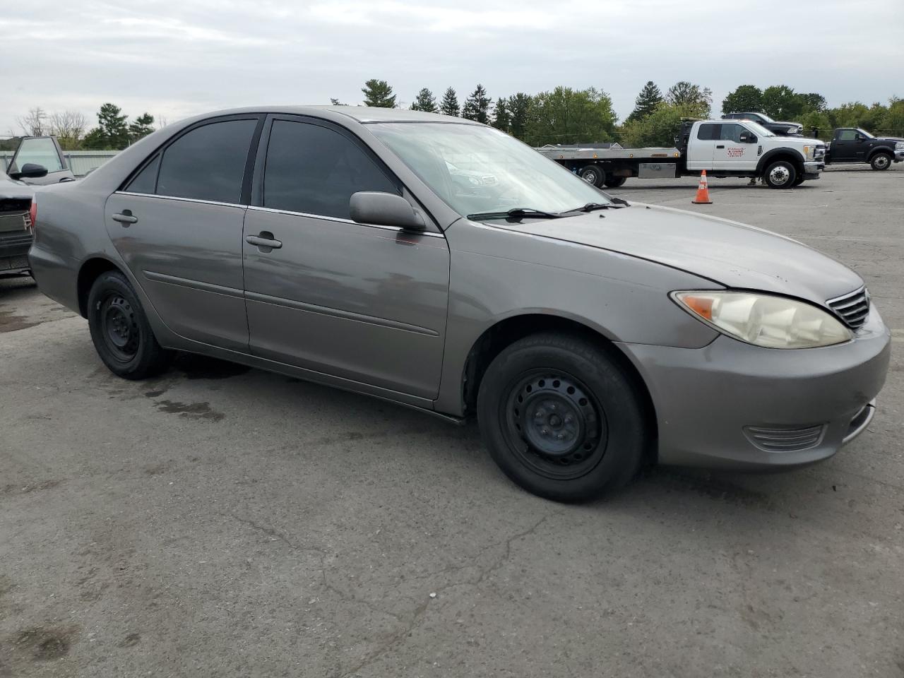 4T1BE32KX5U534421 2005 Toyota Camry Le