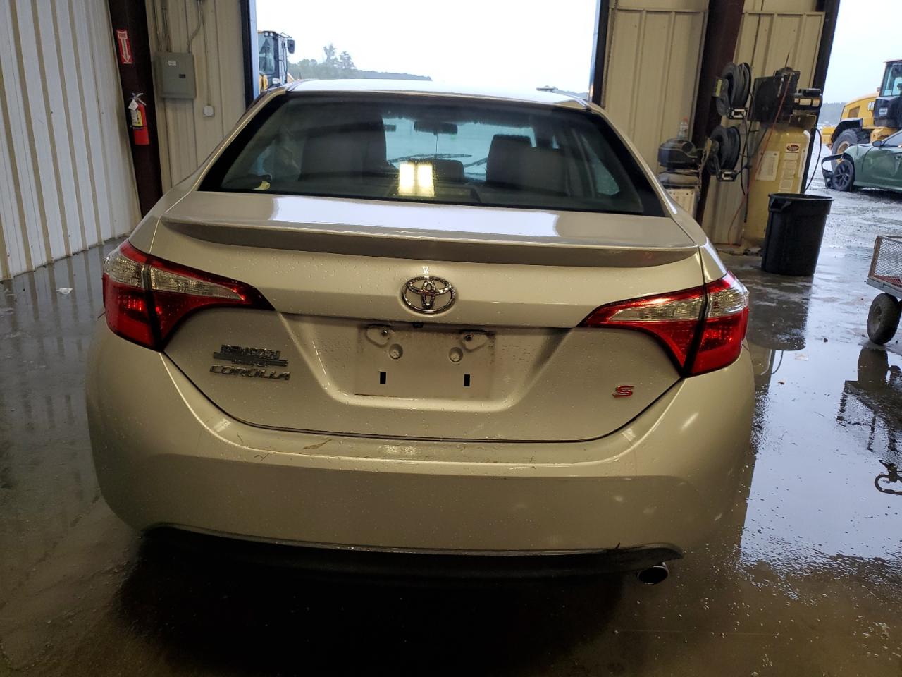 2015 Toyota Corolla L VIN: 2T1BURHEXFC241709 Lot: 73358454