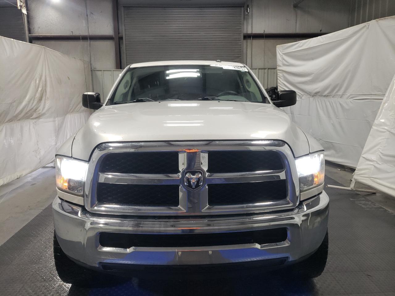 VIN 3C6TR5DT2GG378953 2016 RAM All Models no.5