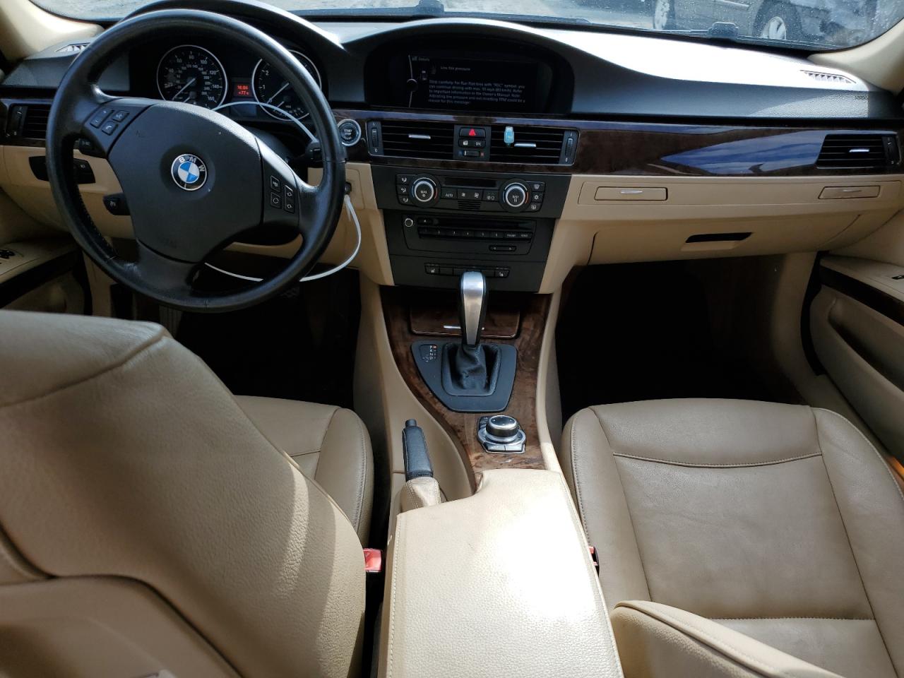 WBAPK73569A453827 2009 BMW 328 Xi