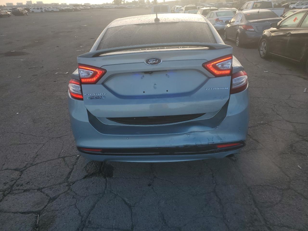 3FA6P0SU5ER256718 2016 Ford Fusion Titanium Phev