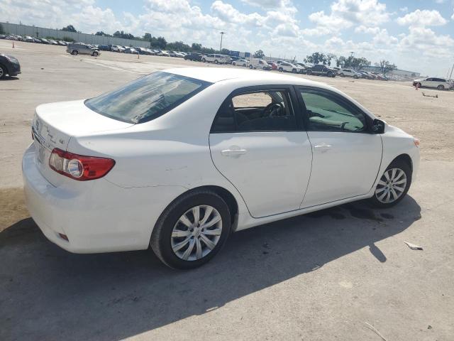 Sedans TOYOTA COROLLA 2012 Biały