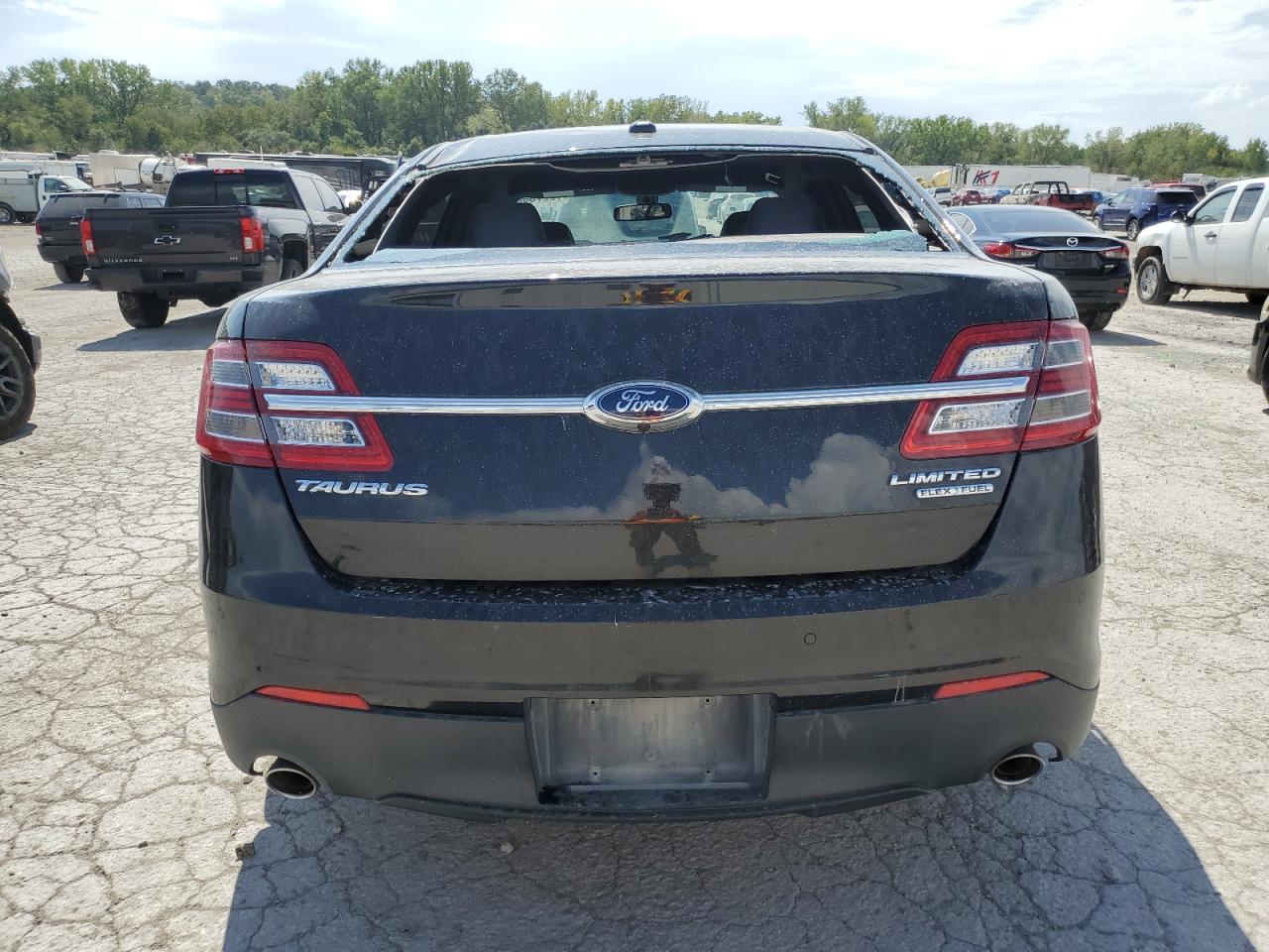 1FAHP2F89FG171262 2015 Ford Taurus Limited