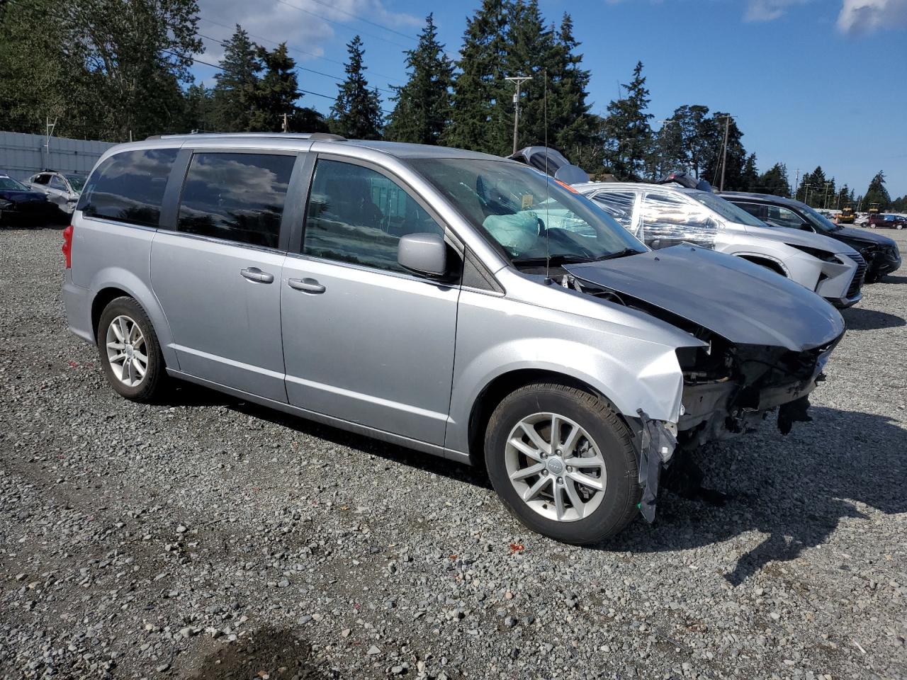 2019 Dodge Caravan - Image 4