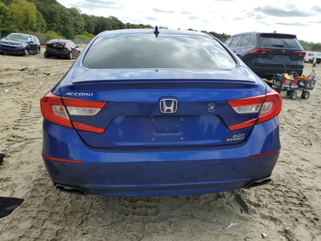 1HGCV2F38JA040982 2018 Honda Accord Sport