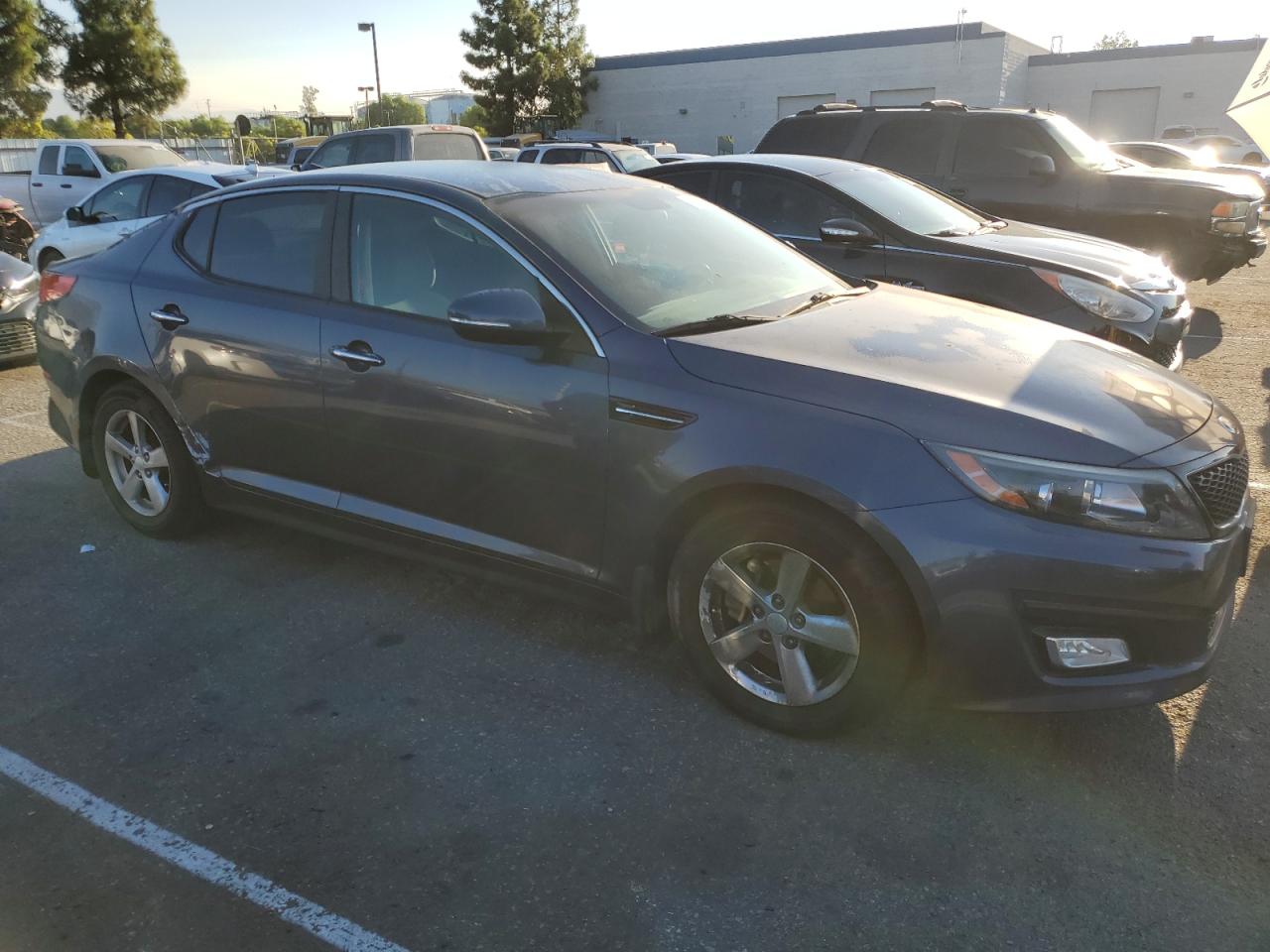 VIN 5XXGM4A76FG408614 2015 KIA OPTIMA no.4