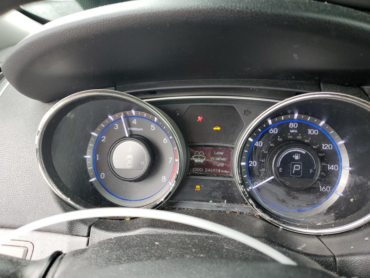2014 Hyundai Sonata - Image 9