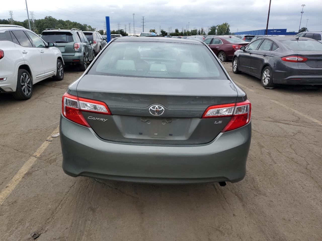 4T4BF1FK3ER363500 2014 Toyota Camry L