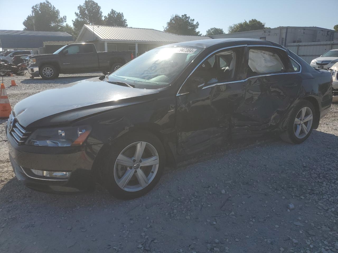 1VWAT7A32FC112705 2015 VOLKSWAGEN PASSAT - Image 1