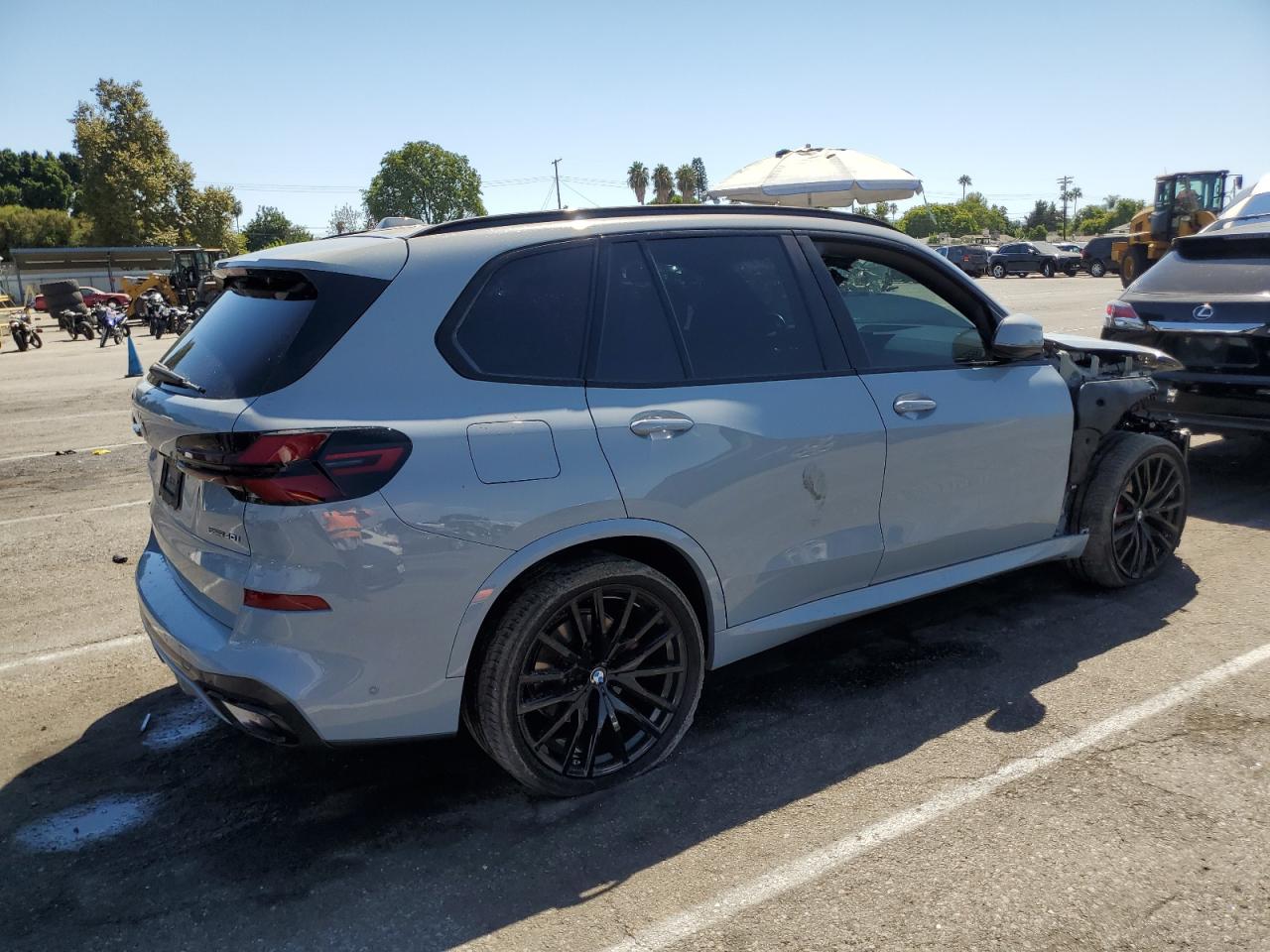 2024 BMW X5 - Image 3