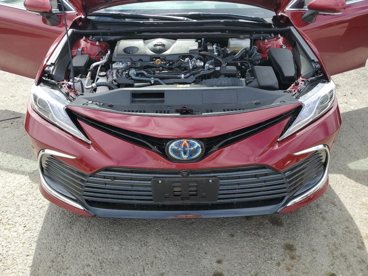 2021 Toyota Camry - Image 11