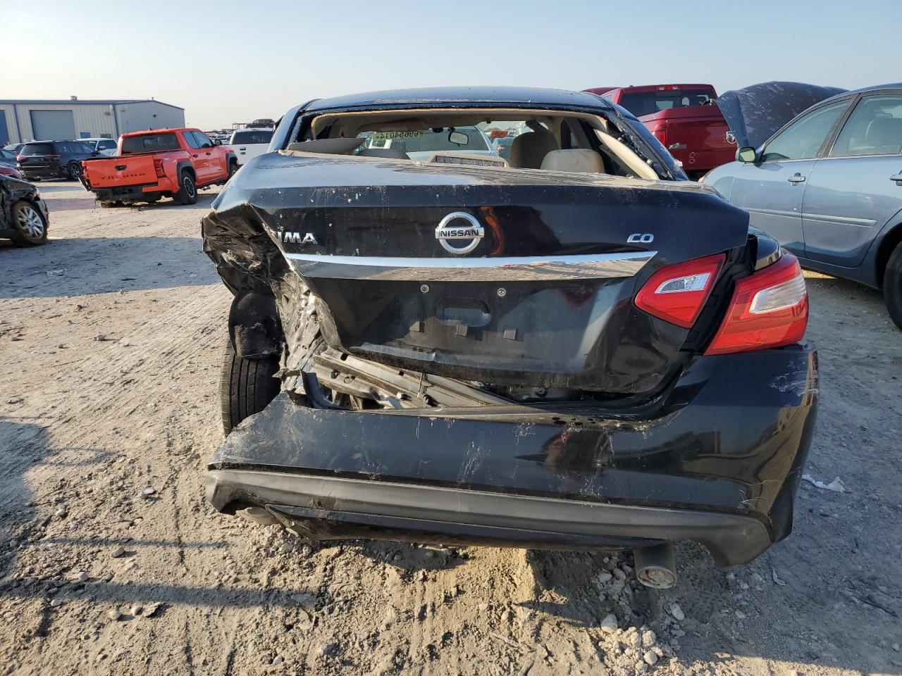 2017 Nissan Altima - Image 6