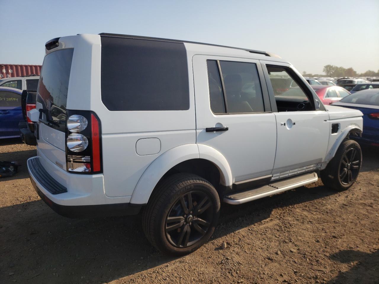 VIN SALAK2V63FA769398 2015 LAND ROVER LR4 no.3