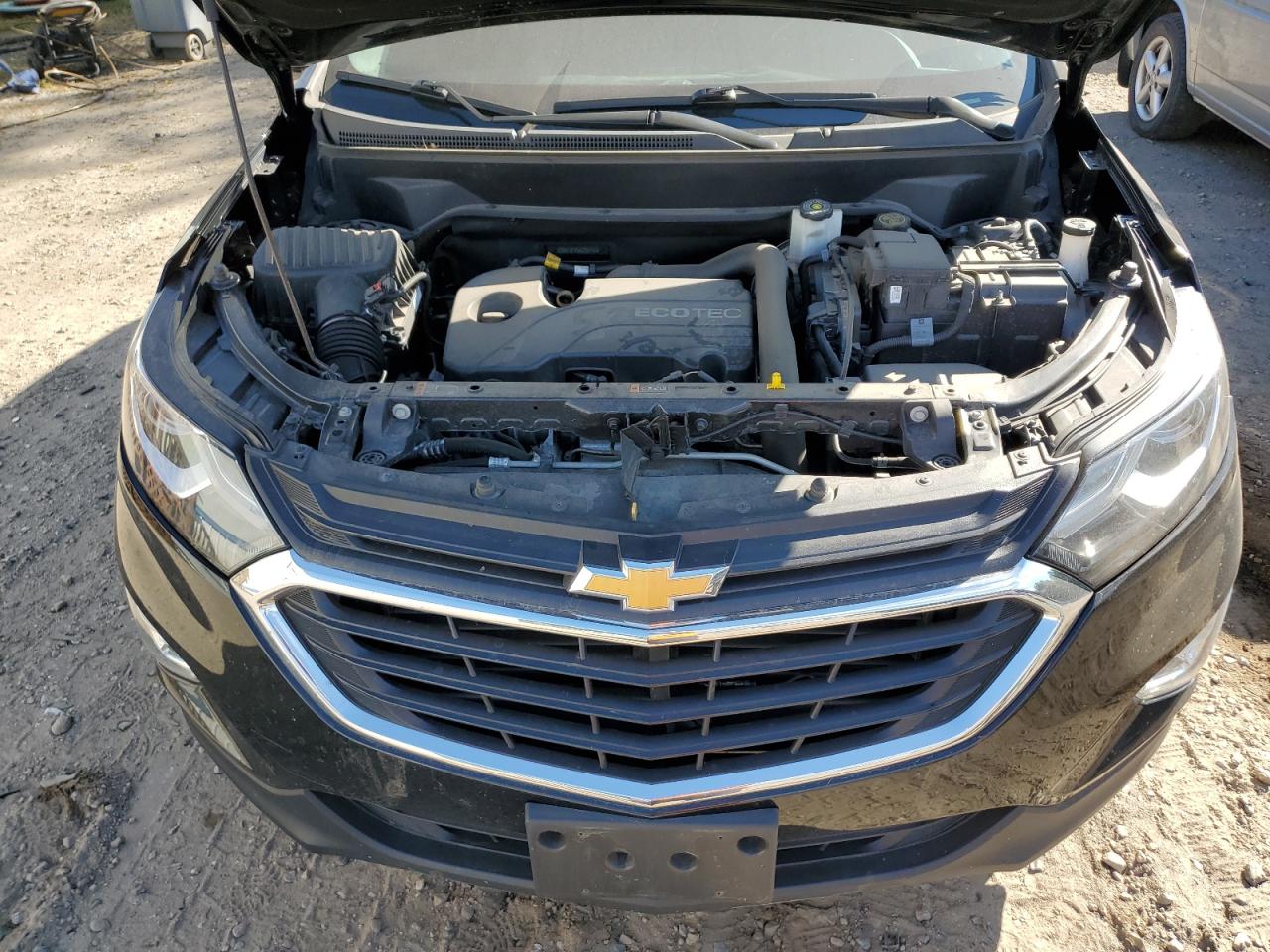 2GNAXUEV0K6235155 2019 Chevrolet Equinox Lt