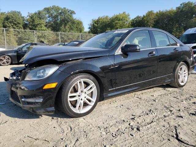  MERCEDES-BENZ C-CLASS 2013 Чорний