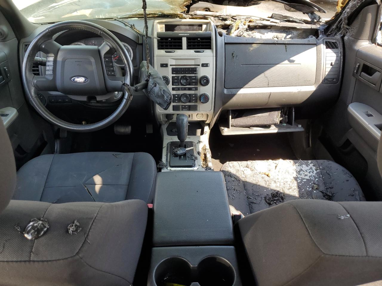 2011 Ford Escape - Image 8