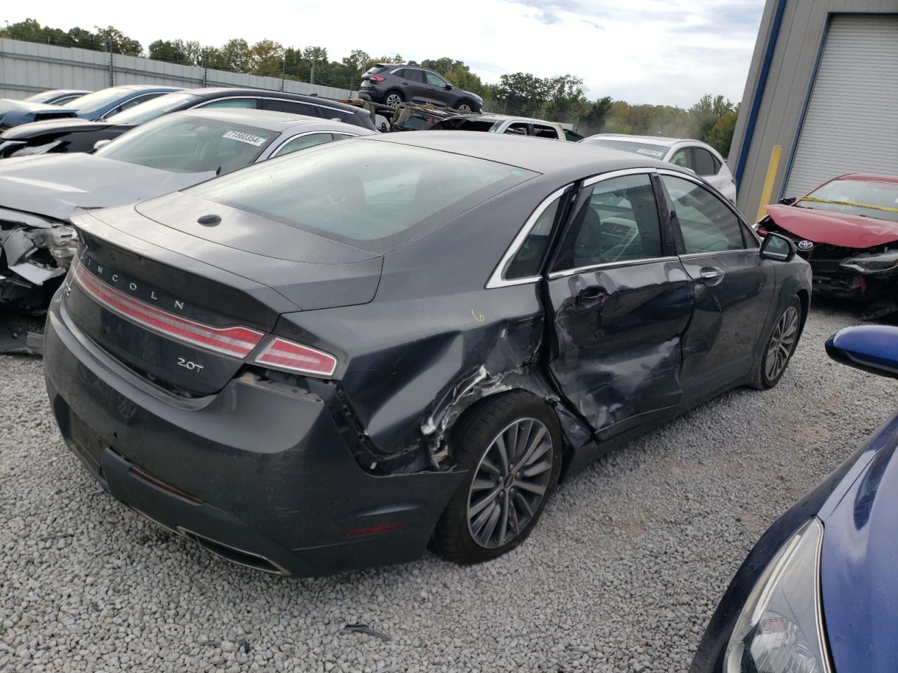 2018 Lincoln MKZ - Image 3