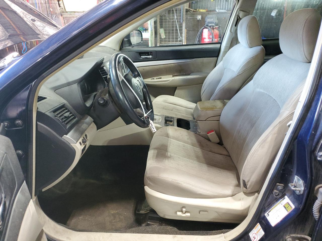 2014 Subaru Outback - Image 7
