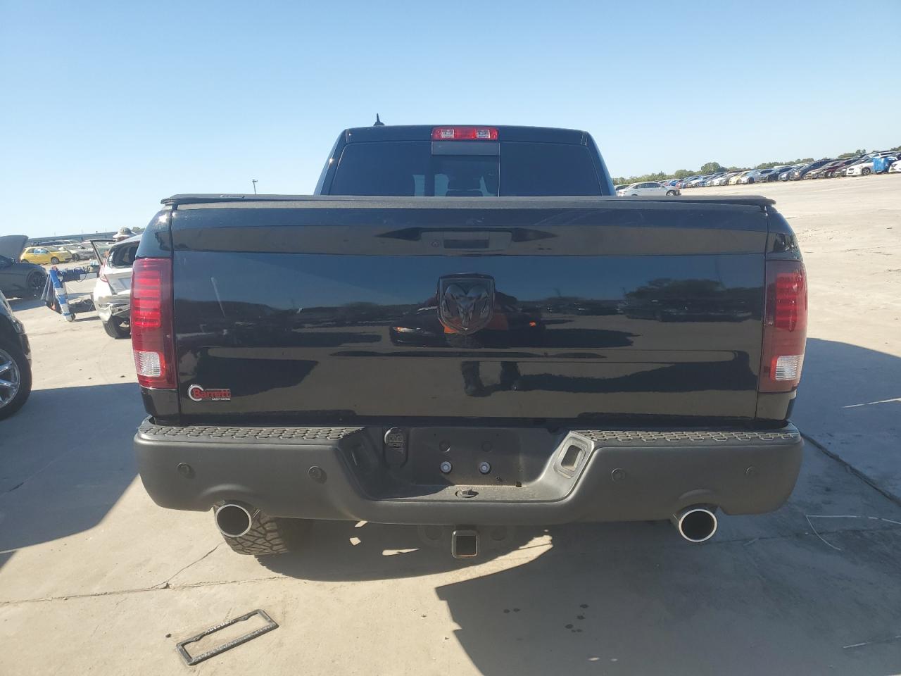 1C6RR6GT5KS716486 2019 Ram 1500 Classic Slt