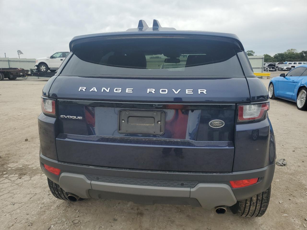 2017 Land Rover Range Rover Evoque Se VIN: SALVP2BG8HH215512 Lot: 73104224