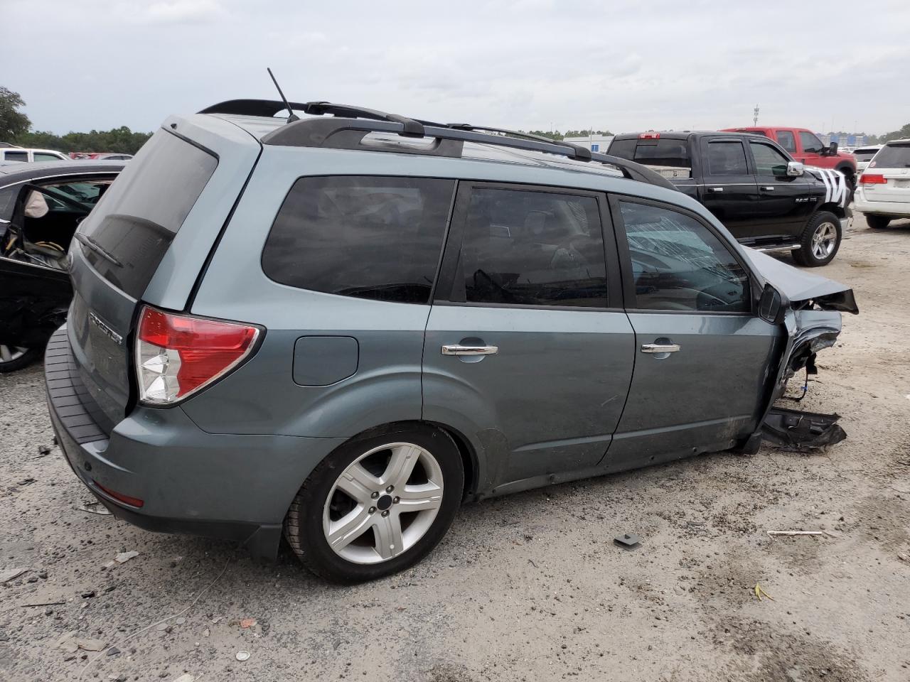2009 Subaru Forester - Image 3