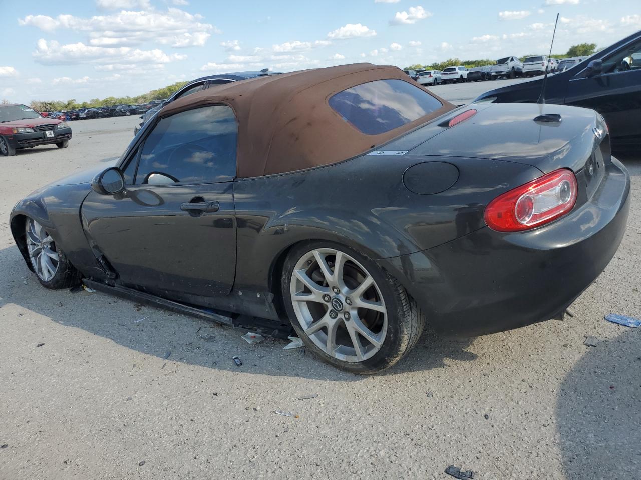 VIN JM1NC2NF1D0226835 2013 MAZDA MX5 no.2