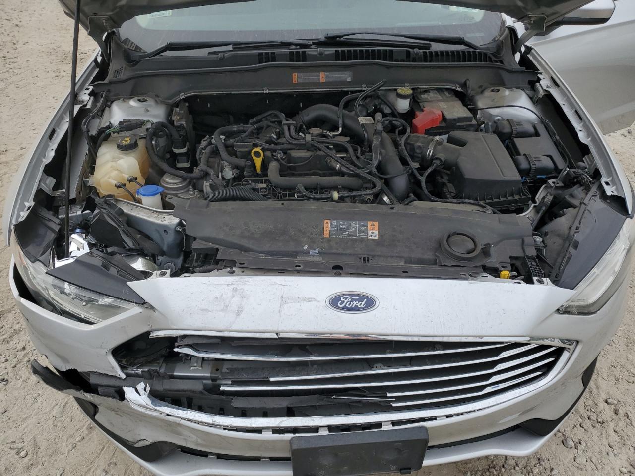 3FA6P0HD9KR266011 2019 Ford Fusion Se