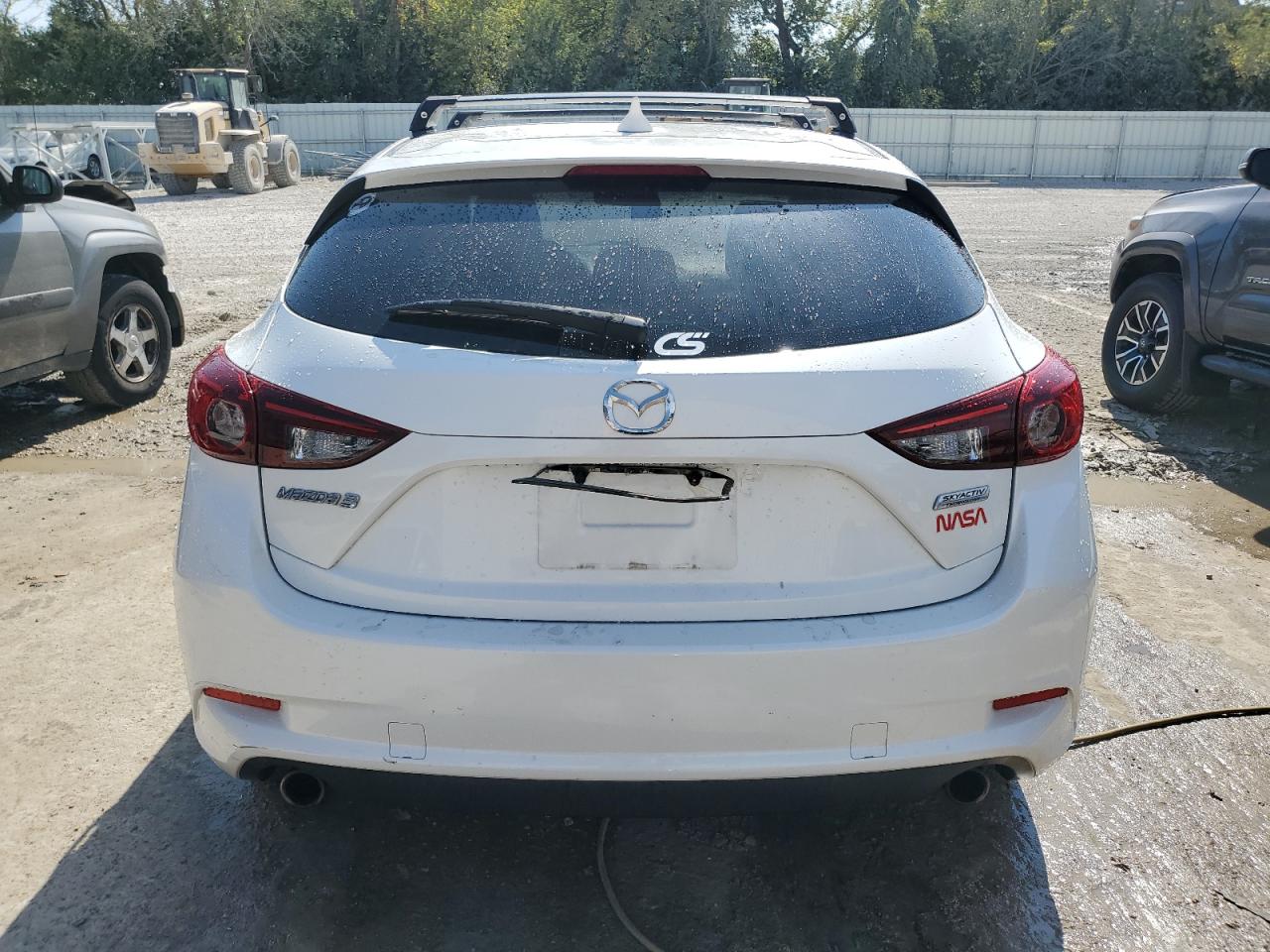 2018 Mazda 3 Touring VIN: 3MZBN1L31JM167193 Lot: 72353434