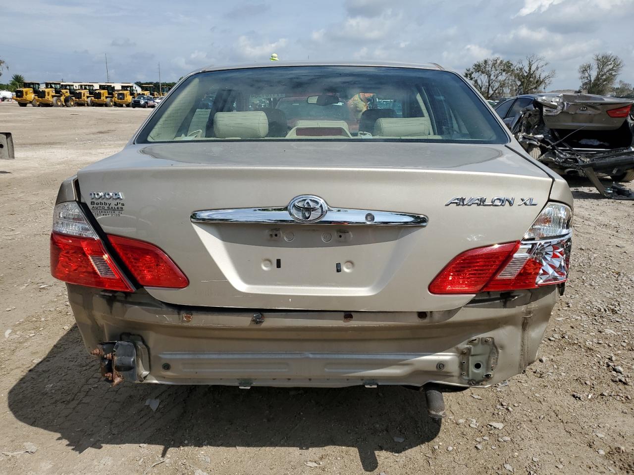 2004 Toyota Avalon Xl VIN: 4T1BF28B94U375355 Lot: 71701364