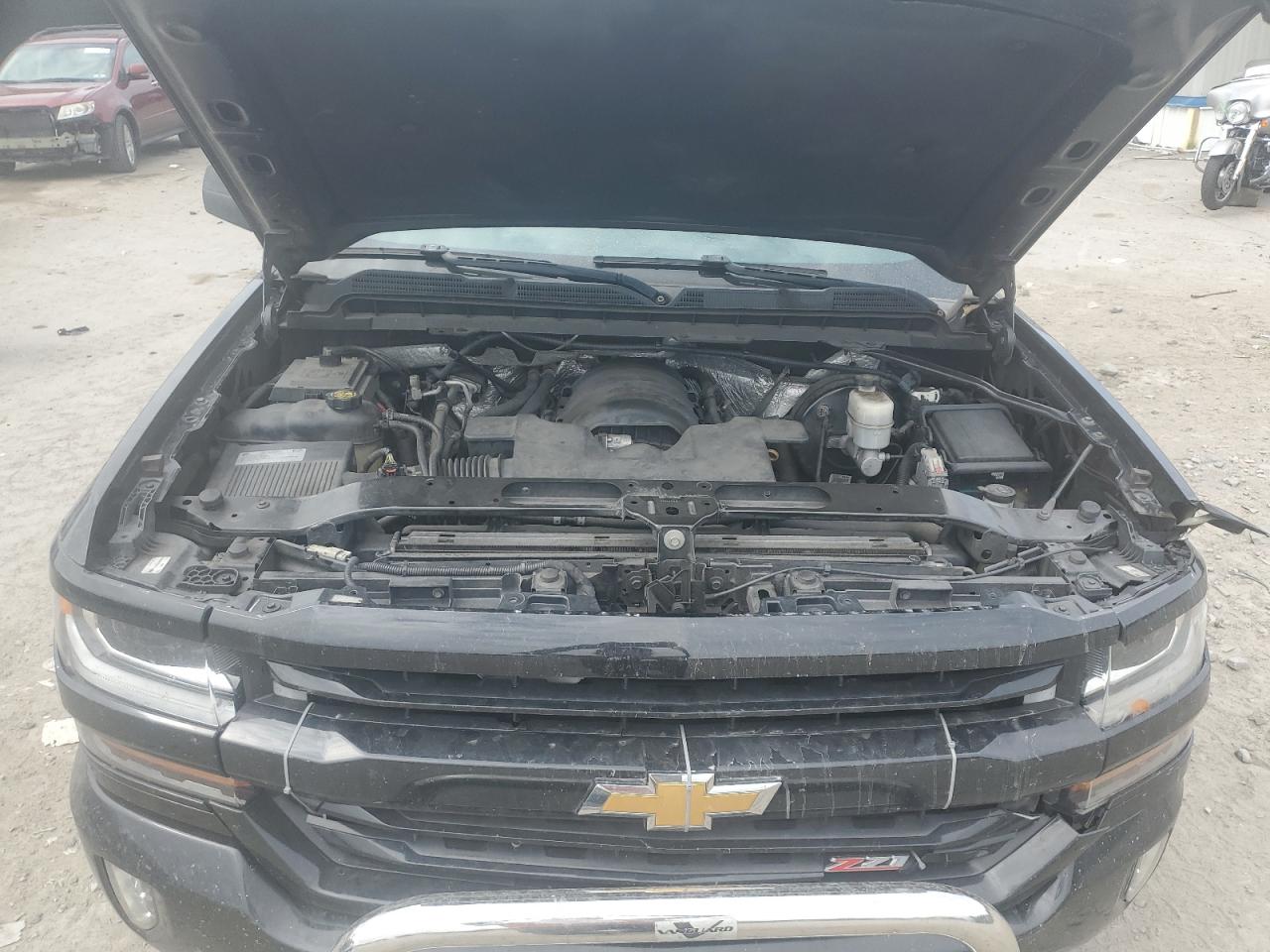 3GCUKREC1HG199814 2017 Chevrolet Silverado K1500 Lt