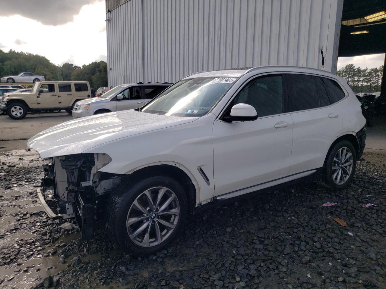 VIN 5UXTR9C5XJLD69853 2018 BMW X3 no.1