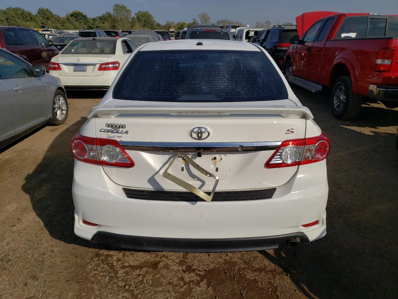 2011 Toyota Corolla Base VIN: 2T1BU4EE2BC726024 Lot: 72320424