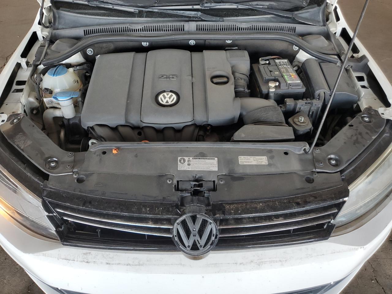 3VWDP7AJ7DM371220 2013 Volkswagen Jetta Se