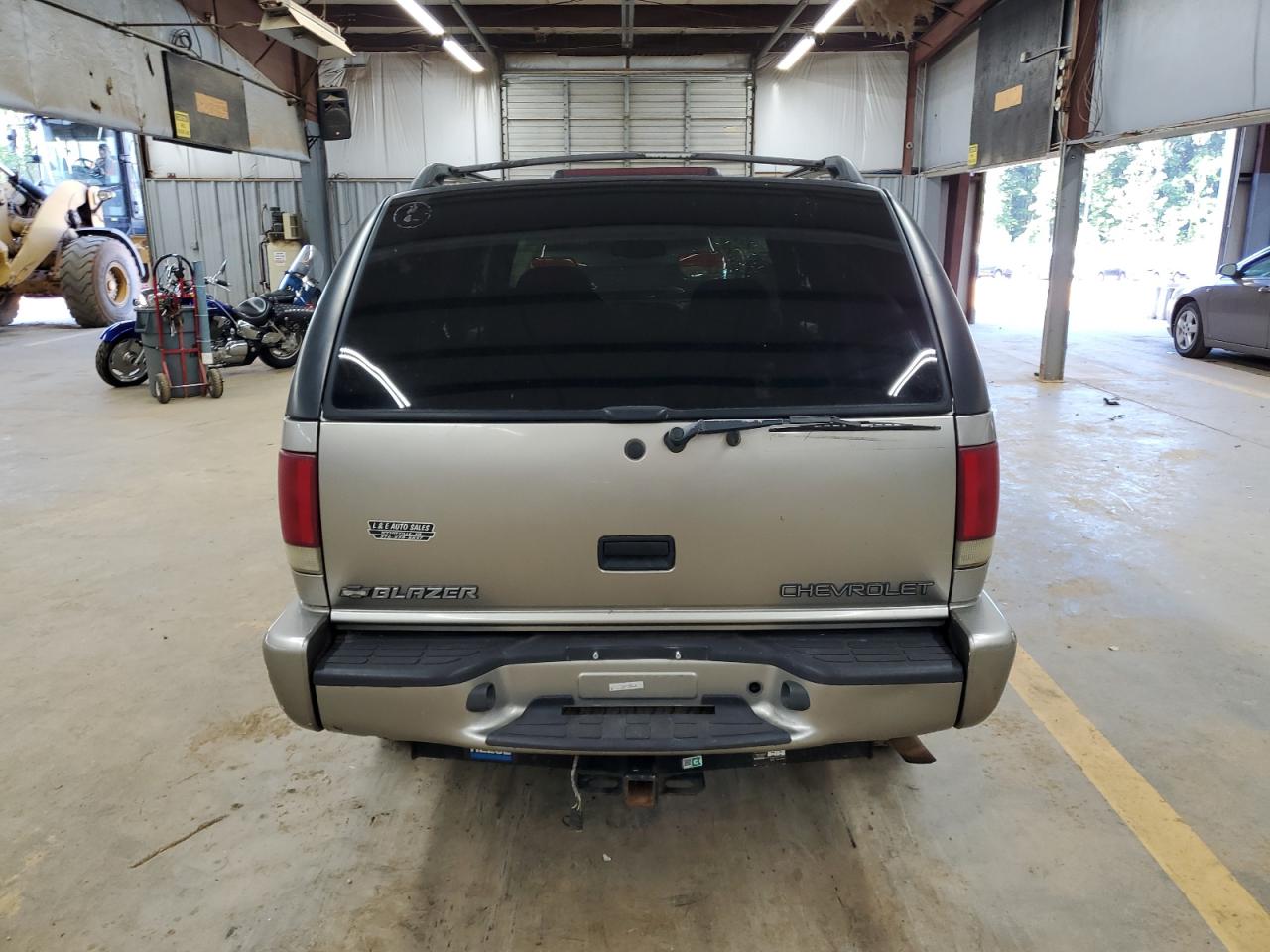 1GNDT13W712214351 2001 Chevrolet Blazer