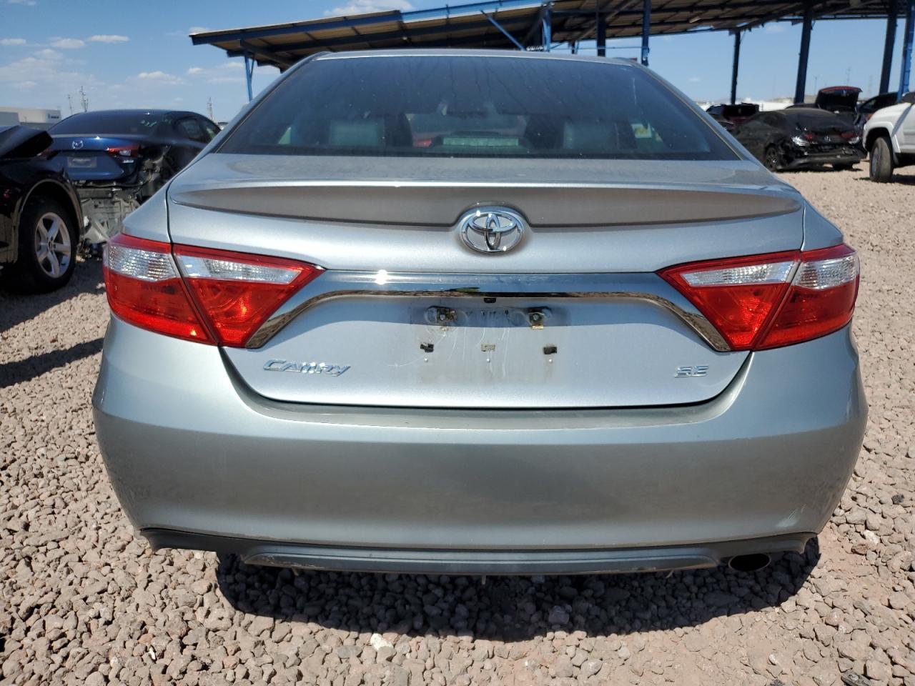 4T1BF1FK5HU812464 2017 Toyota Camry Le