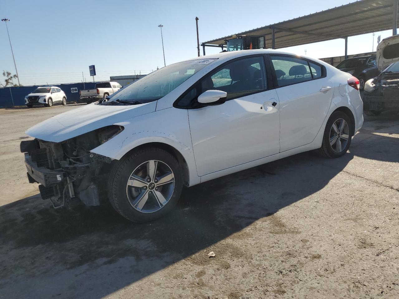 VIN 3KPFL4A79JE170922 2018 KIA FORTE no.1