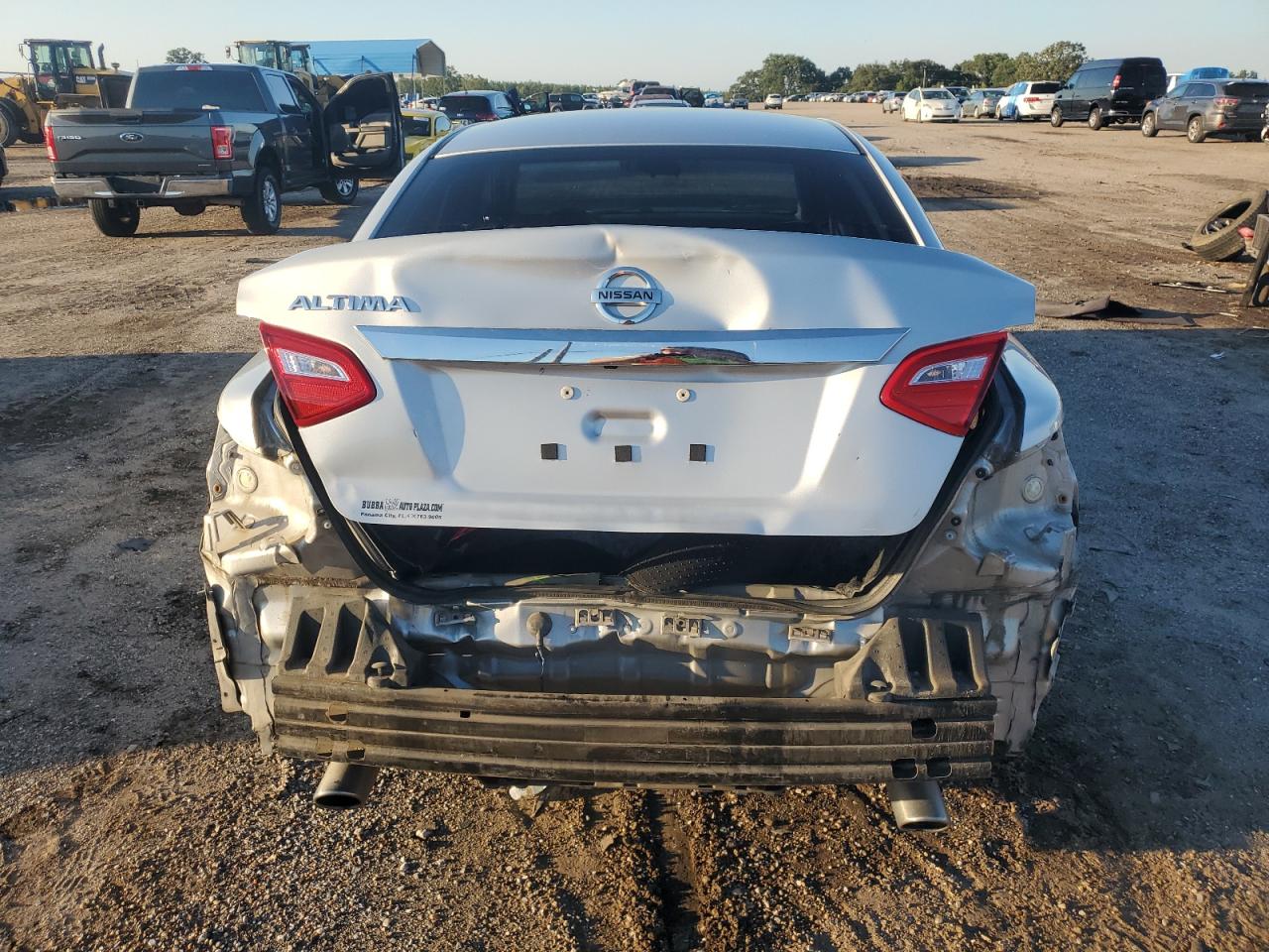 2017 Nissan Altima - Image 6