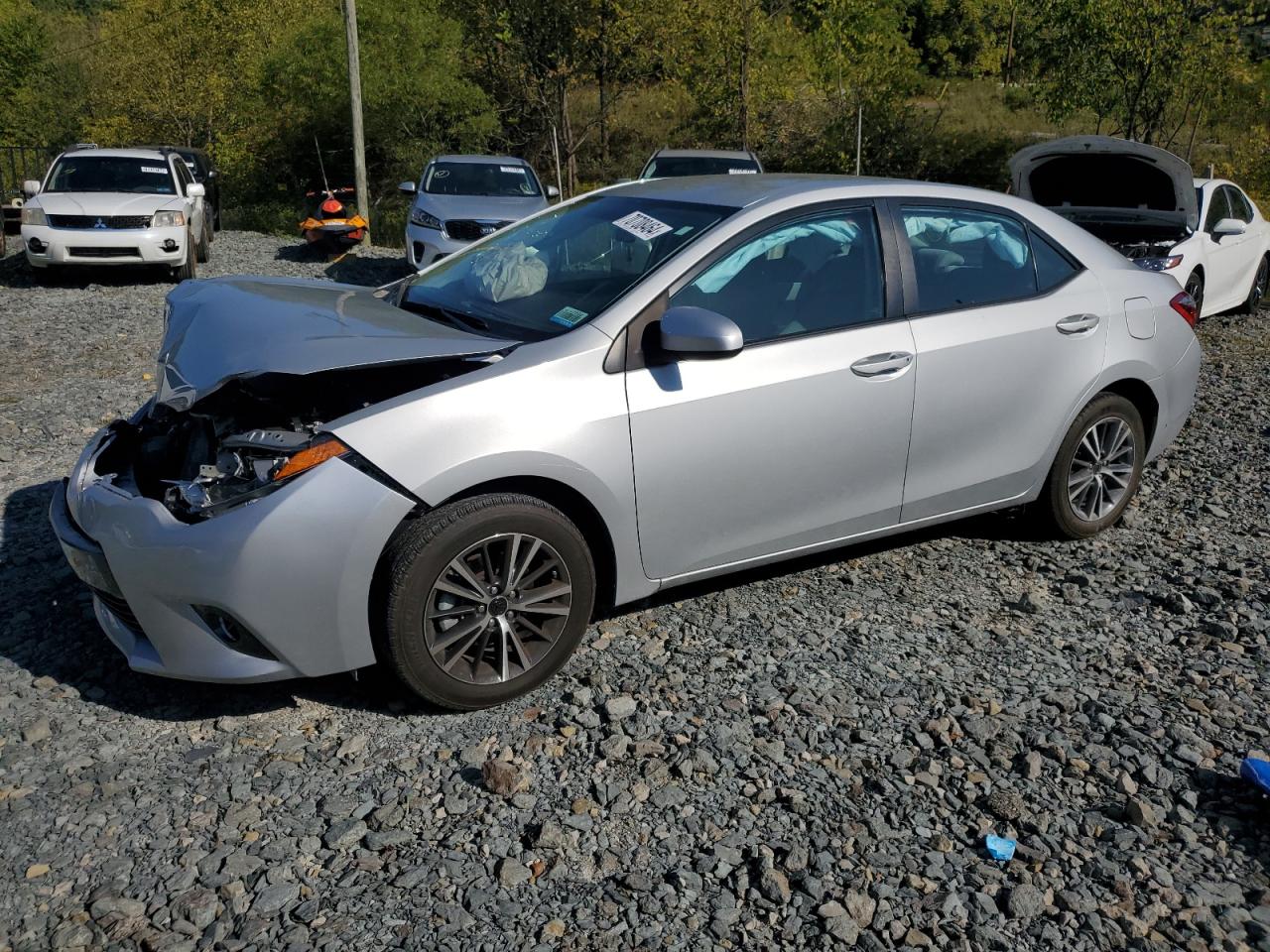 5YFBURHE9GP512535 2016 TOYOTA COROLLA - Image 1