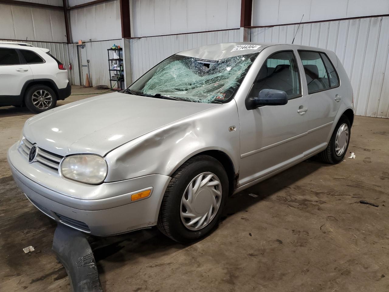 2004 Volkswagen Golf - Image 1