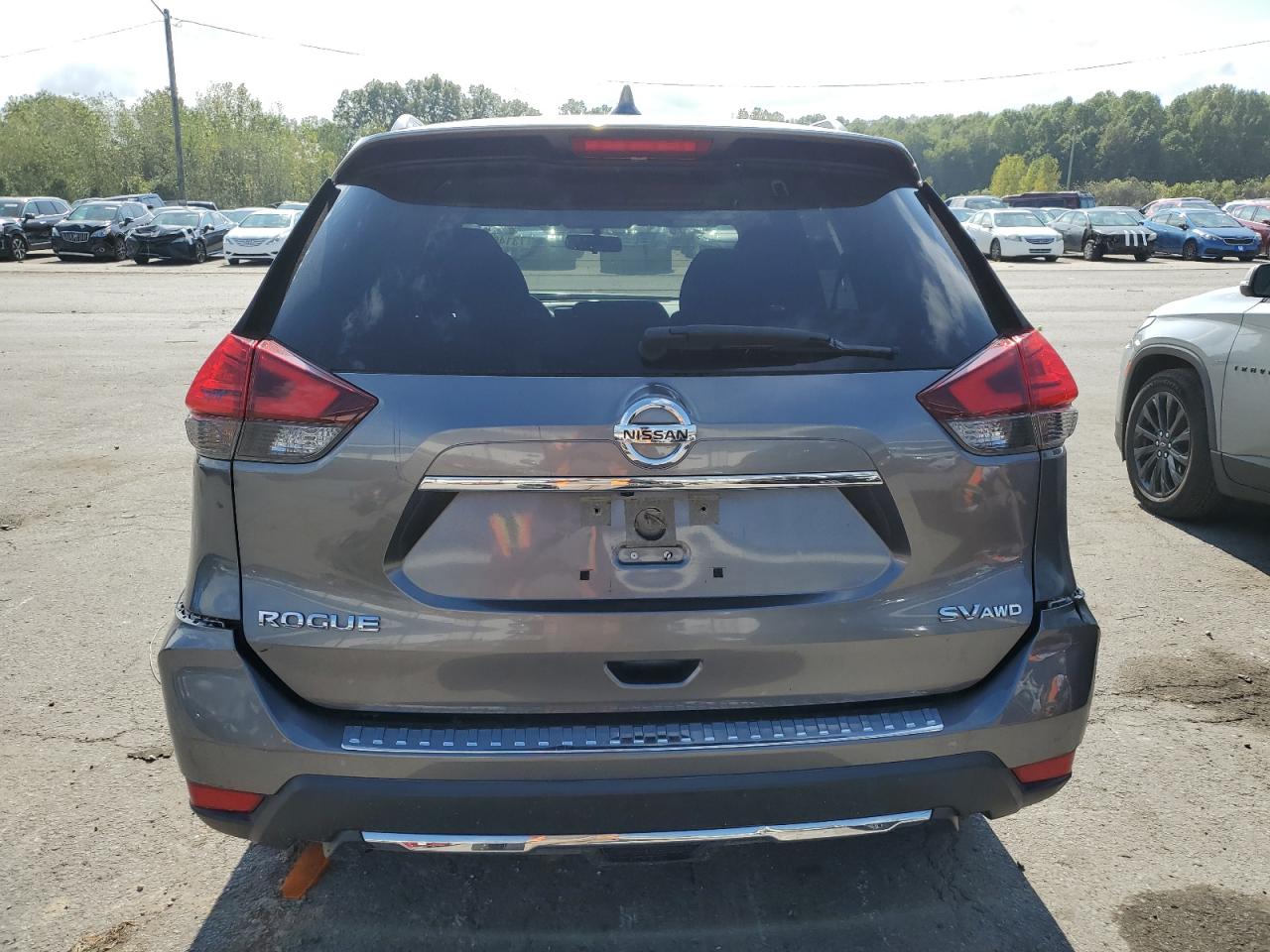 2017 Nissan Rogue - Image 6