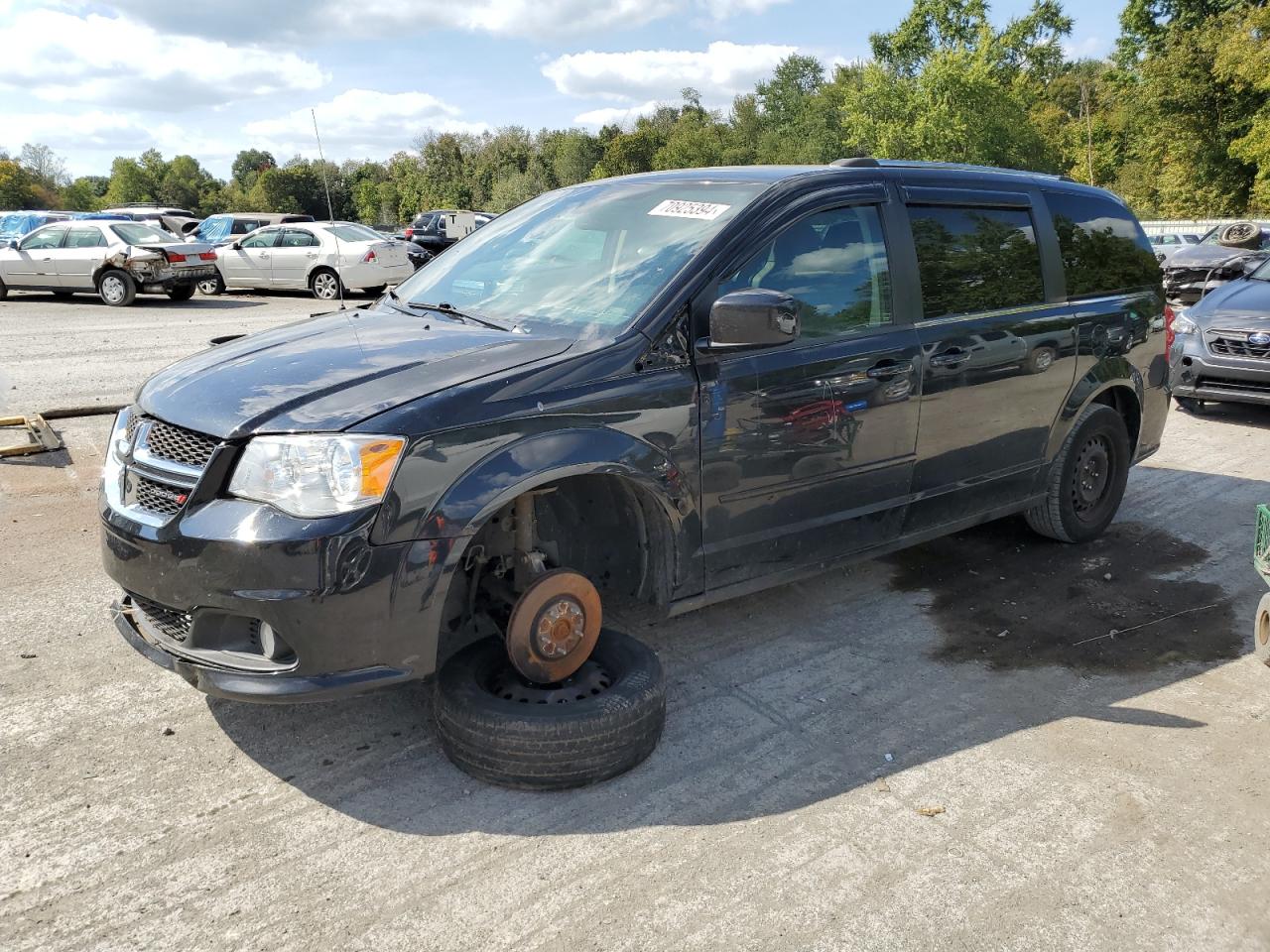 2019 Dodge Grand Caravan Sxt for Sale in Ellwood City, PA - Front End