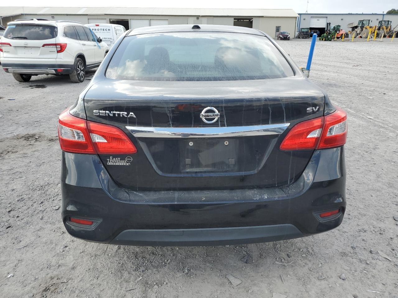 2016 Nissan Sentra S VIN: 3N1AB7AP9GL660010 Lot: 70502844