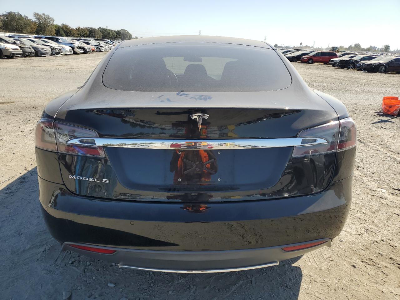 2015 Tesla Model S 85 VIN: 5YJSA1H10FFP77958 Lot: 72746884